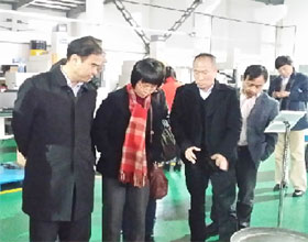上海交通大学崔大祥教授一行参观慧驰轻合金